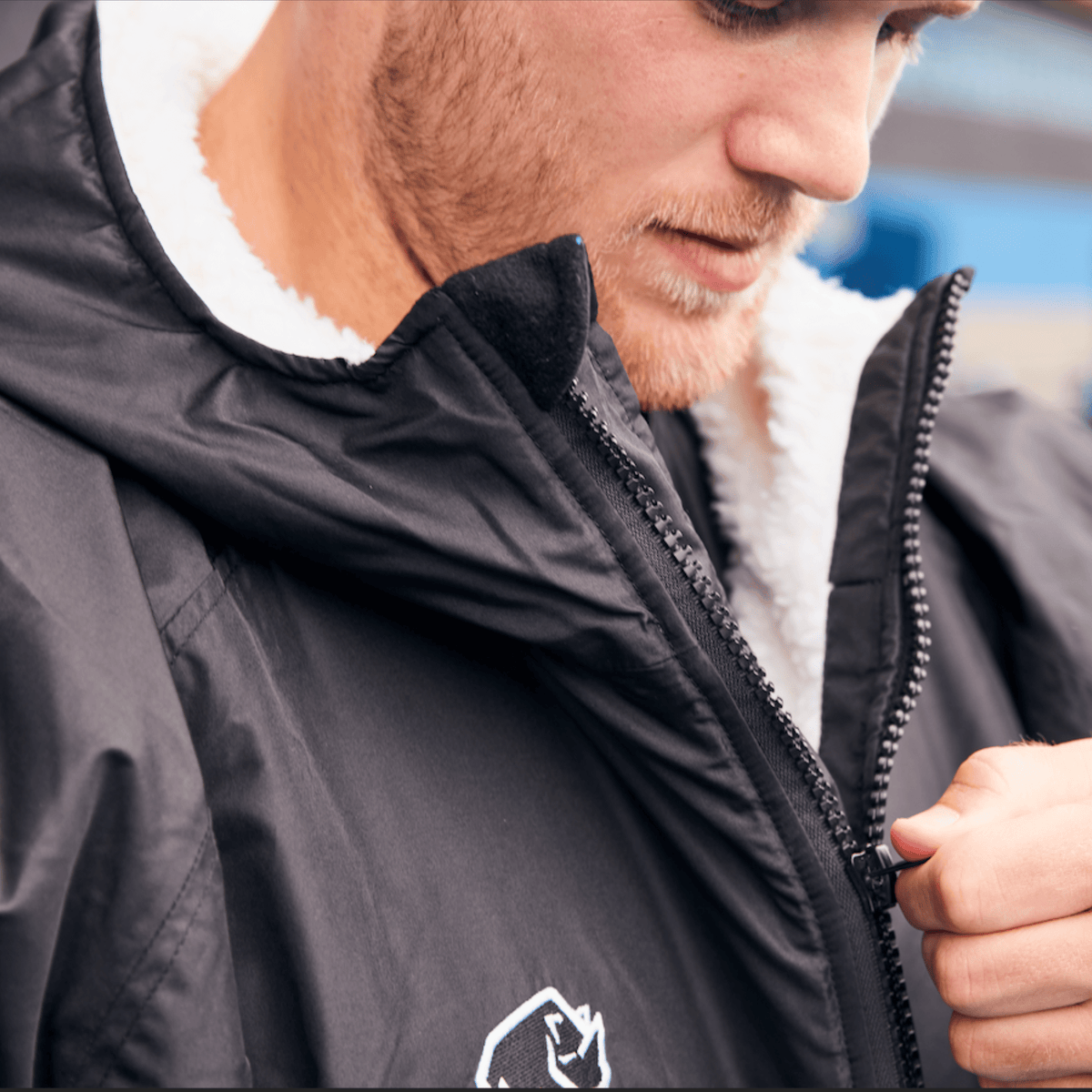 Sherpa robe changing robe with Sherpa fleece lining in black